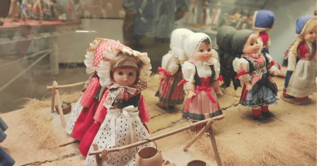 rotary dolls museum